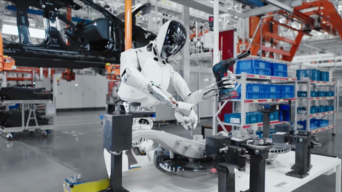 Iron the robot 4
