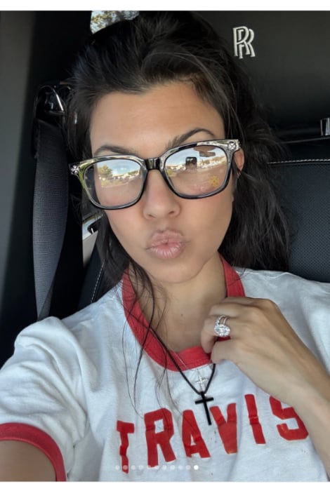 Kourtney Kardashian gives sweet nod to Travis Barker after 3rd anniversary